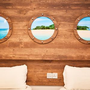 Standard Twin Room No Window